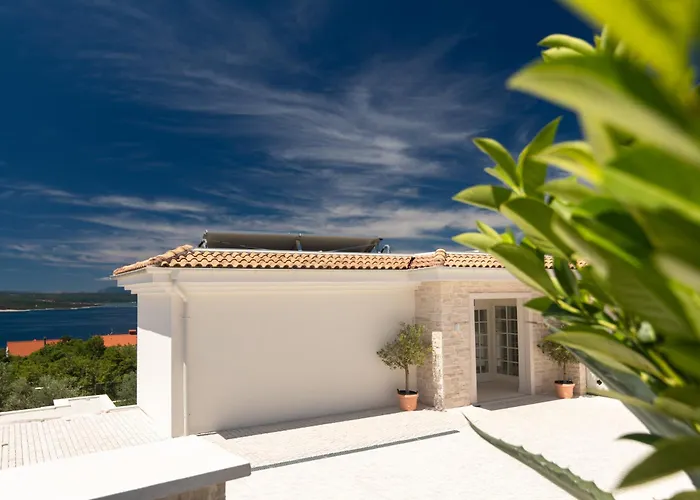 Villa Vespera-Infinity Heated Pool