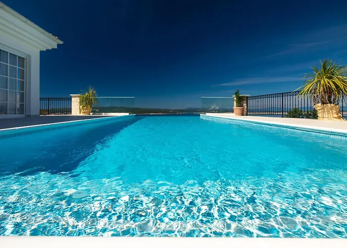 Villa Vespera-Infinity Heated Pool