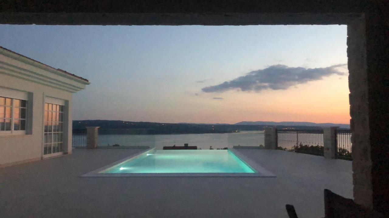 Villa Vespera-infinity Heated Pool Crikvenica
