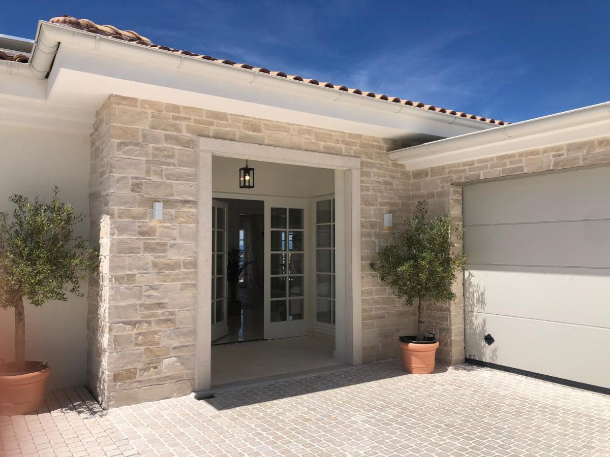 Vespera-infinity Heated Pool Villa Crikvenica