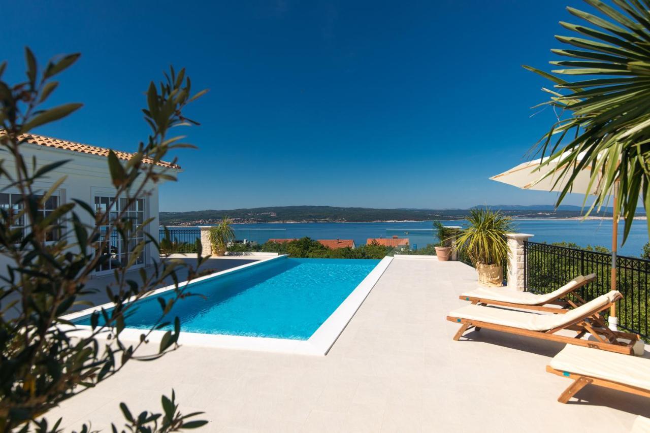 Villa Vespera-infinity Heated Pool