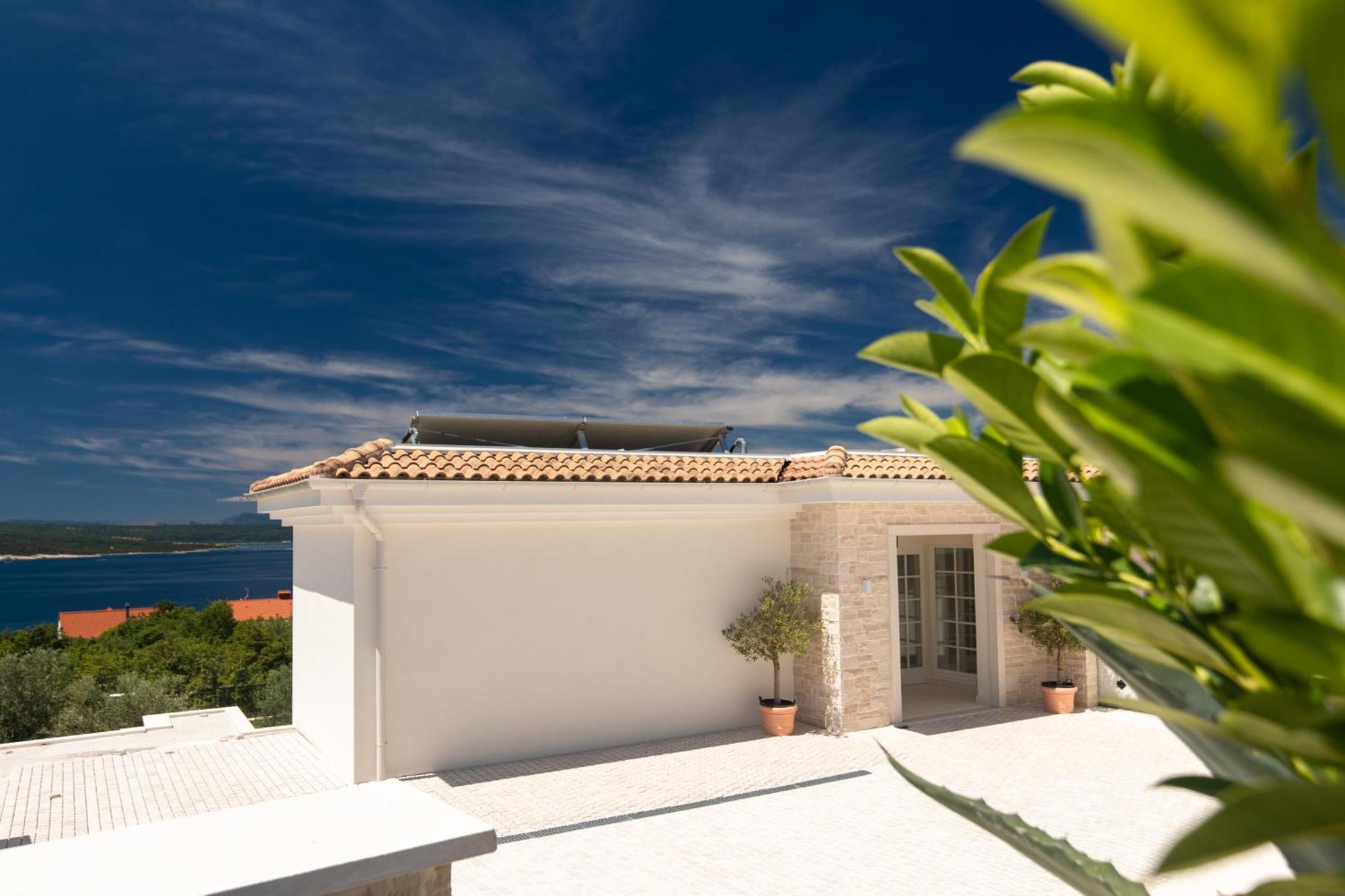 Villa Vespera-infinity Heated Pool Crikvenica