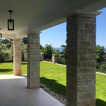Villa Vespera-Infinity Heated Pool Crikvenica Exterior photo